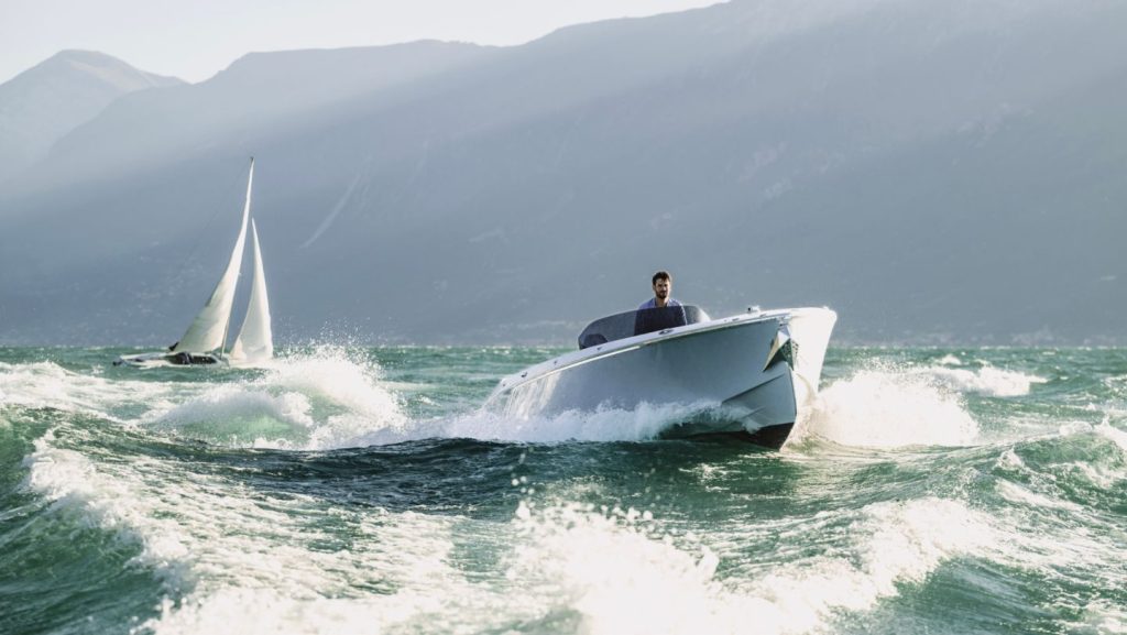 Porsche & Frauscher High-Speed Electric Boat Fantom Air